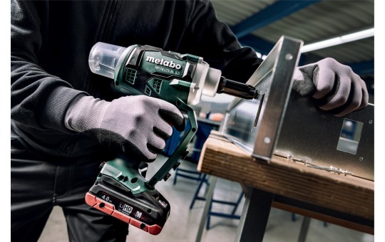 Снимка Нитачка акумулаторна METABO NP 18 LTX BL 5.0 SOLO